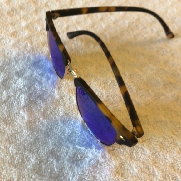 ?2/$40? Panama Jack Fashion Sunglasses